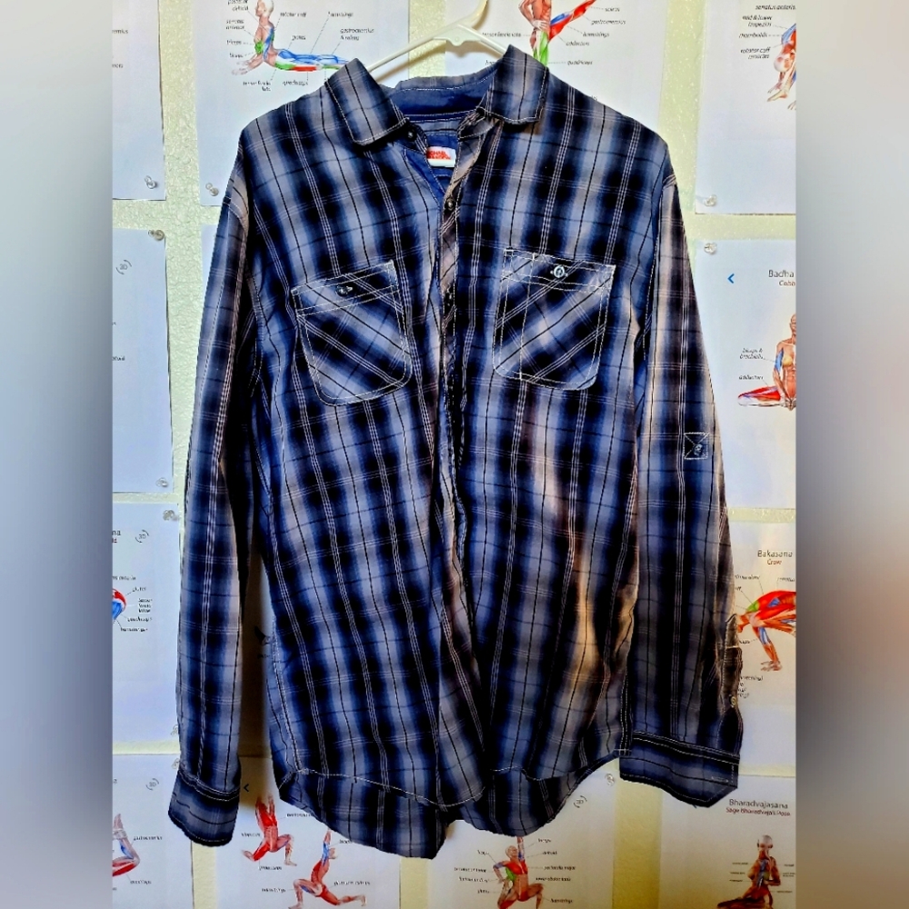 Black and gray plaid button shirt.